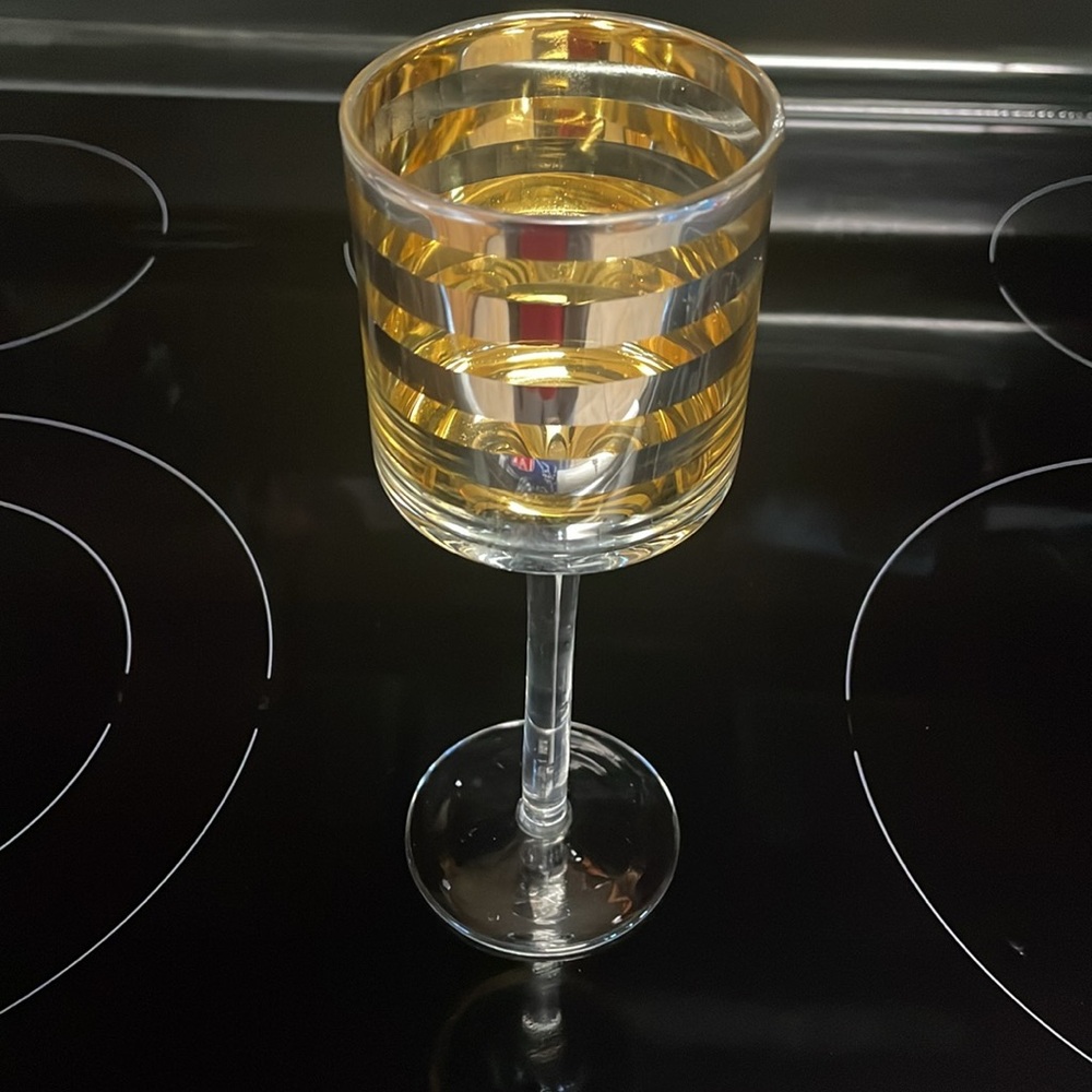 VTG striped Wine Glass/candle votives 8”